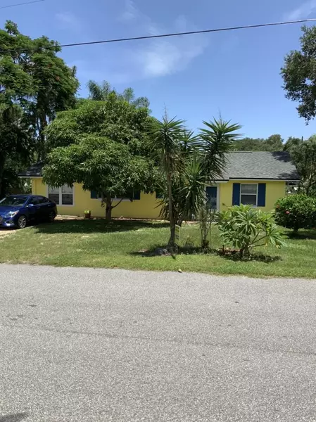 1382 Lenora DR, Merritt Island, FL 32952