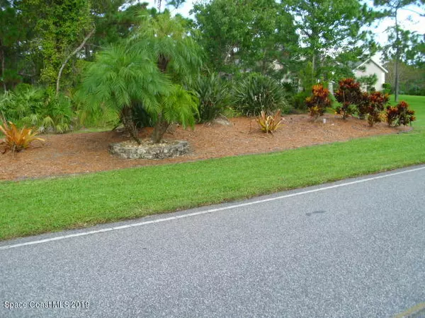 Grant Valkaria, FL 32949,00 Hacienda DR