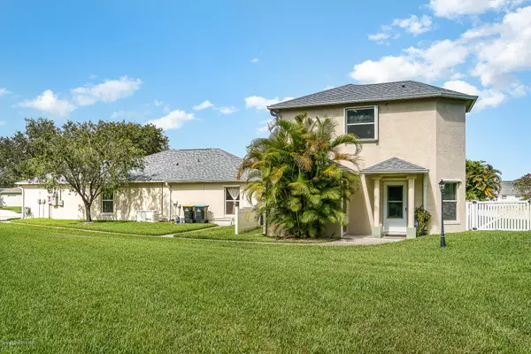 Palm Bay, FL 32909,989 Gardenbrook CT SE