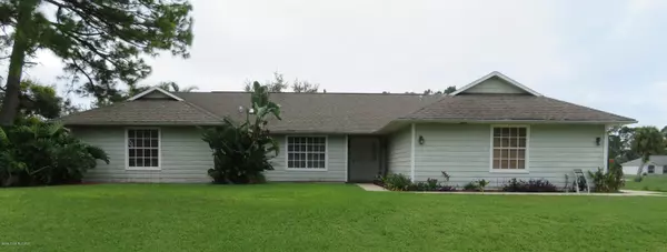 1526 Hardwicke ST NW, Palm Bay, FL 32907