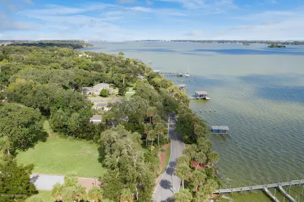 Rockledge, FL 32955,1725 Rockledge DR