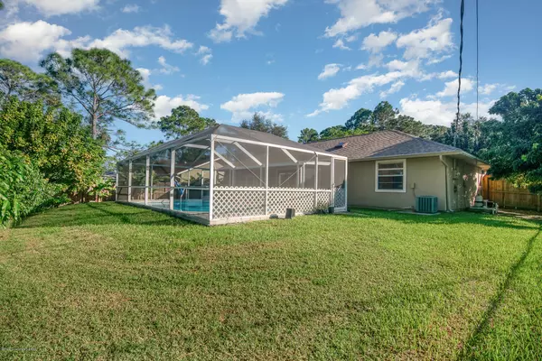 Palm Bay, FL 32907,1223 Helliwell ST NW