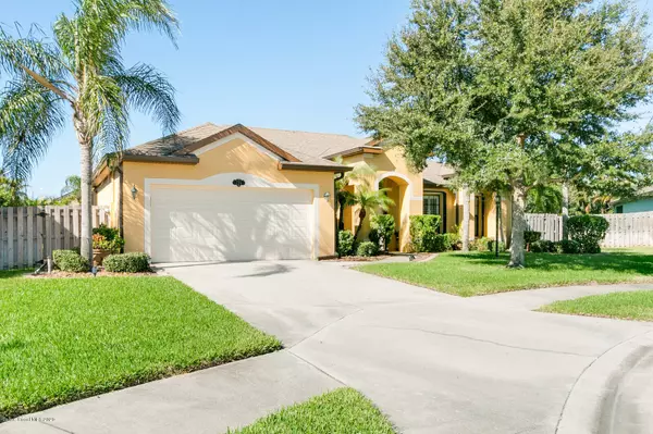 Merritt Island, FL 32952,216 Becky CT