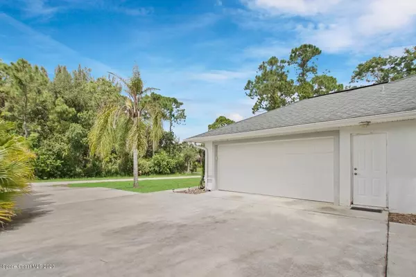 Vero Beach, FL 32967,8846 93rd CT