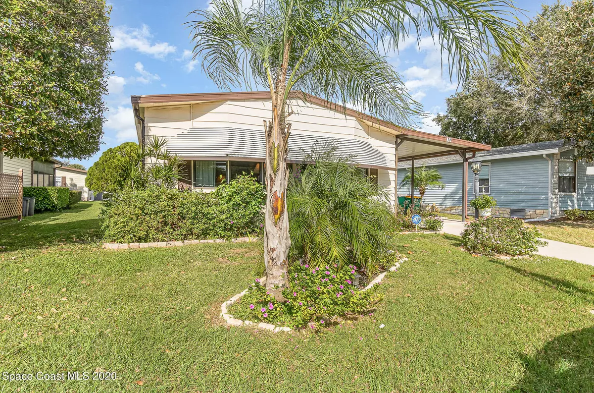 Barefoot Bay, FL 32976,902 Jacaranda DR