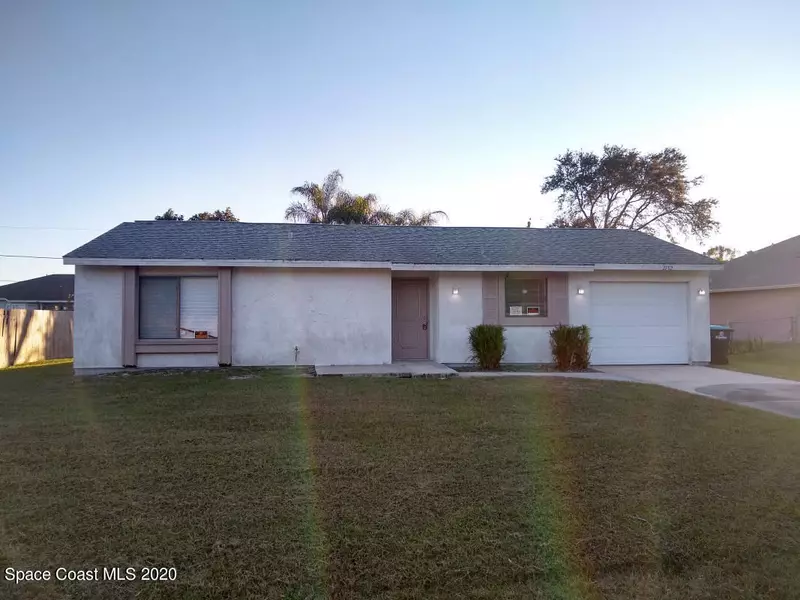 2132 Fallon BLVD NE, Palm Bay, FL 32907