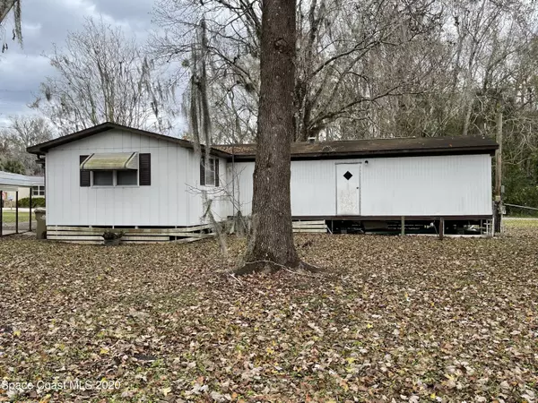 55707 Jamie DR, Astor, FL 32102