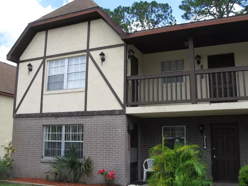 3113 Sir Hamilton CIR, Titusville, FL 32780