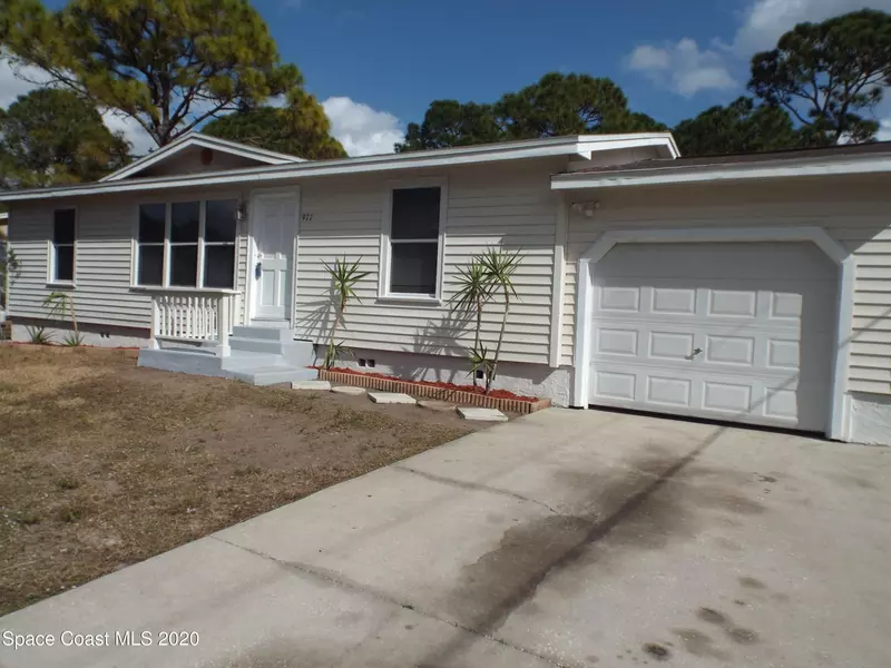 971 La Belle AVE SW, Palm Bay, FL 32908