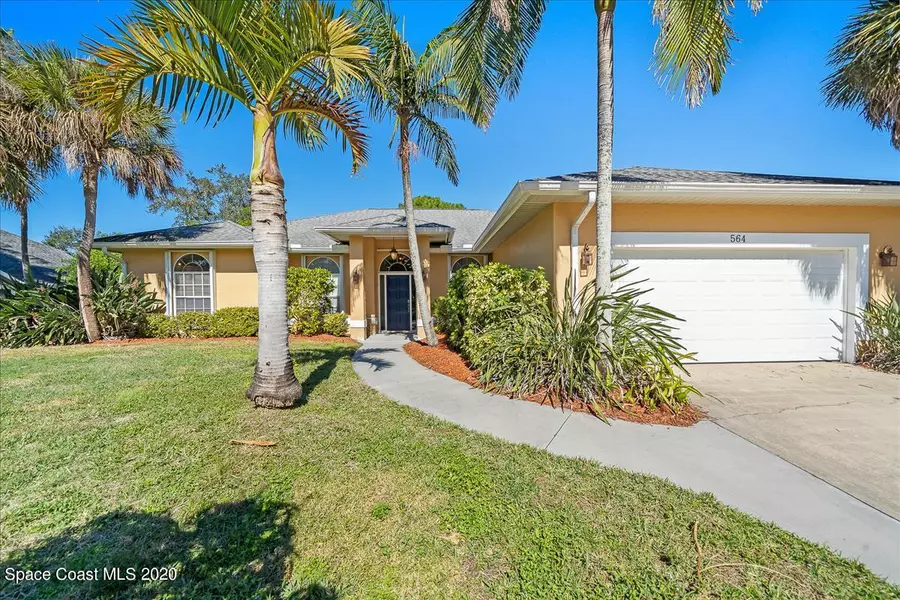564 Hidden Hollow DR, Merritt Island, FL 32952
