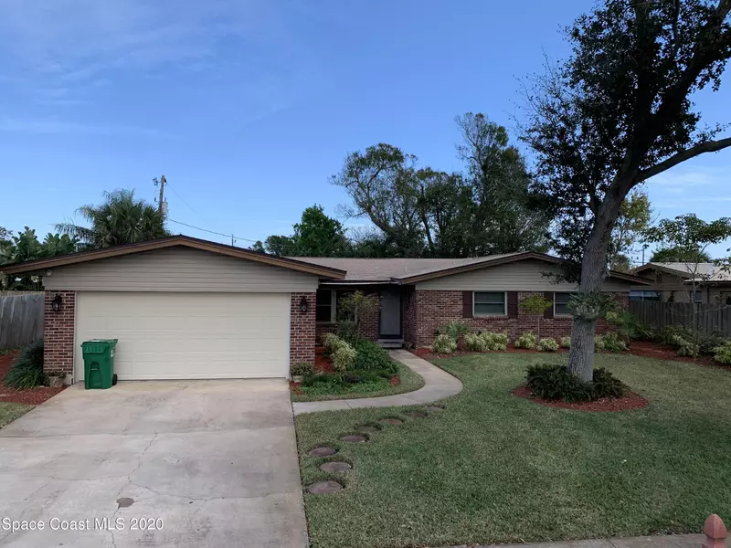 1960 Holt DR, Merritt Island, FL 32952