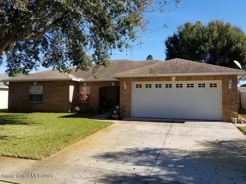 Rockledge, FL 32955,826 Topaz DR