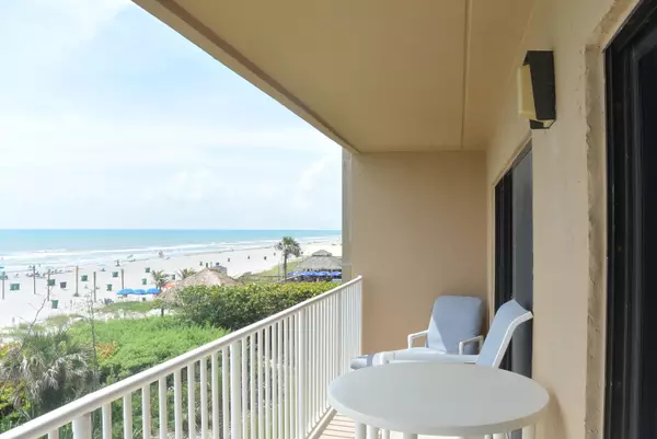 15 N Atlantic AVE #302, Cocoa Beach, FL 32931