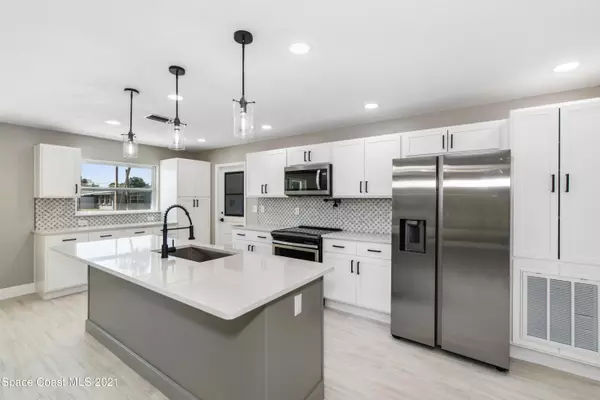 Satellite Beach, FL 32937,175 Clairbourne AVE