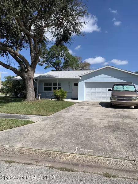 898 Brunswick LN, Rockledge, FL 32955