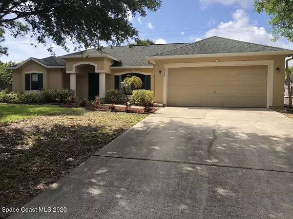 1378 Torgerson RD SE, Palm Bay, FL 32909