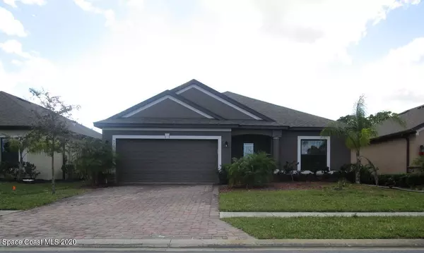 920 Dillard DR SE, Palm Bay, FL 32909