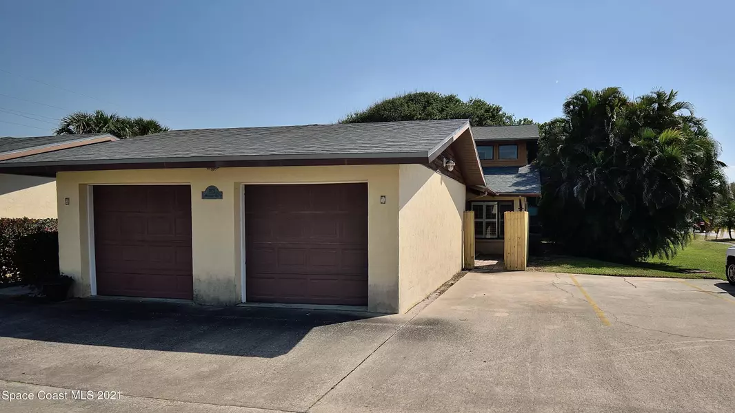 255 Woodland AVE #1, Cocoa Beach, FL 32931