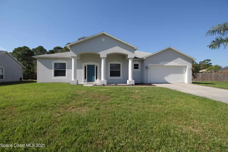 1424 Hero ST SE, Palm Bay, FL 32909