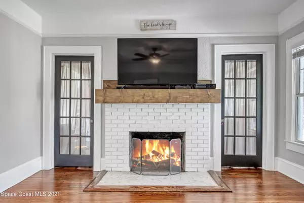 Mims, FL 32754,6105 Mangrove ST