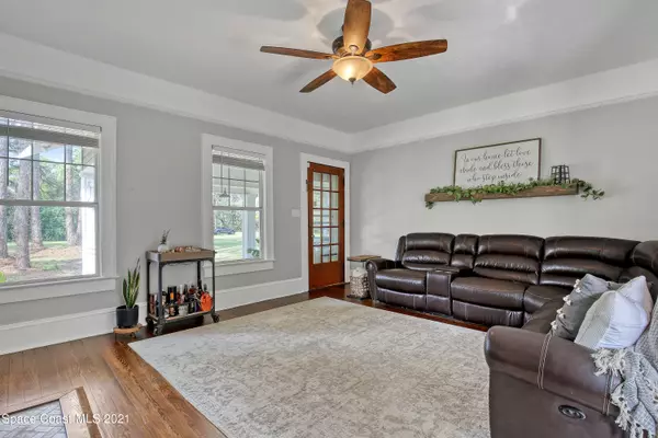 Mims, FL 32754,6105 Mangrove ST