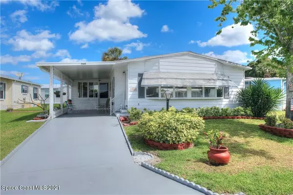 7589 Cedar Bark RD, Micco, FL 32976