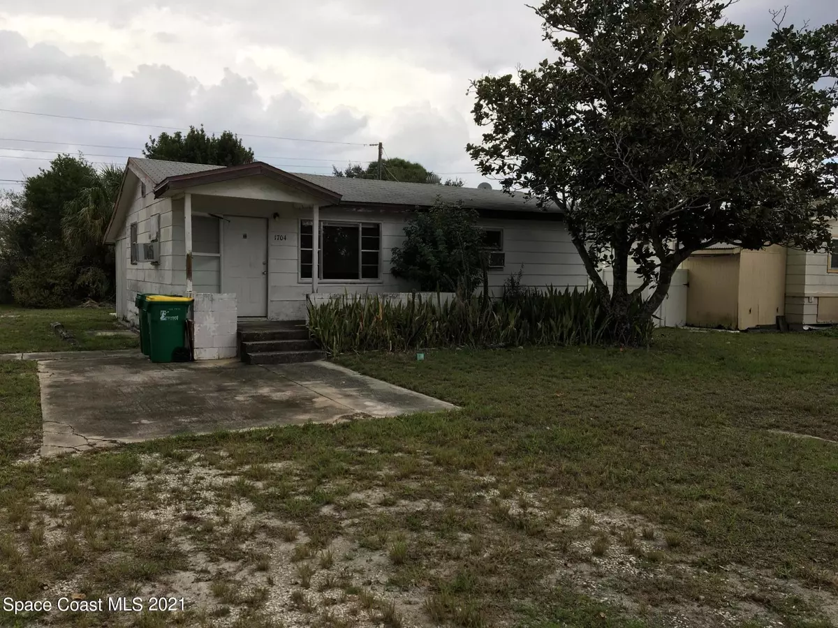 Cocoa, FL 32926,1704 Fay ST