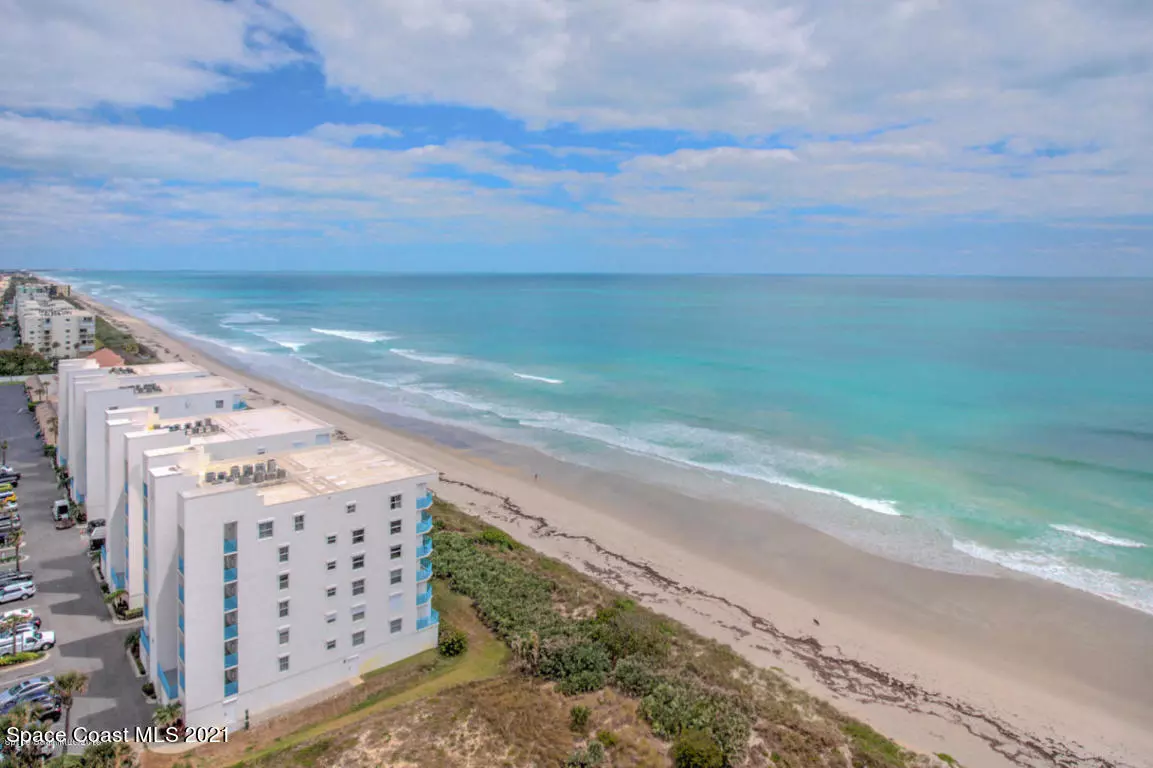 Satellite Beach, FL 32937,581 Highway A1a #202