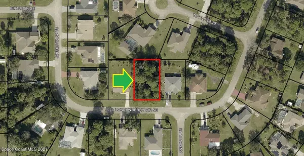 Palm Bay, FL 32909,680 Londonderry CIR SE