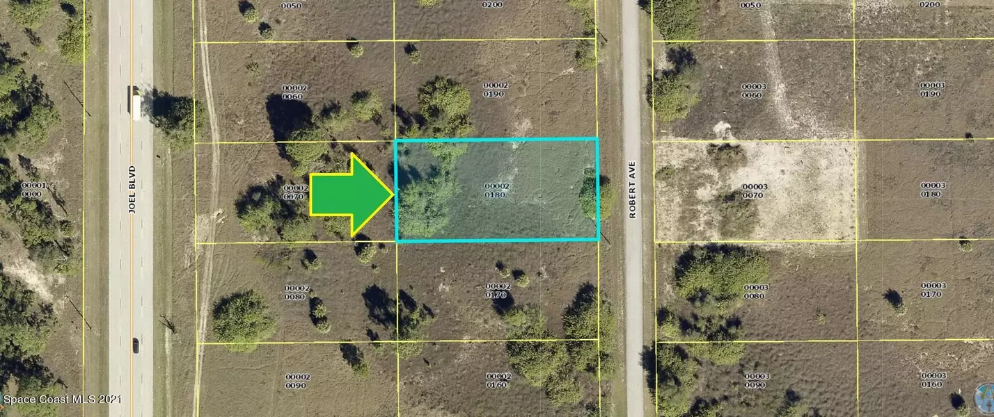 1611 Robert AVE, Lehigh Acres, FL 33972