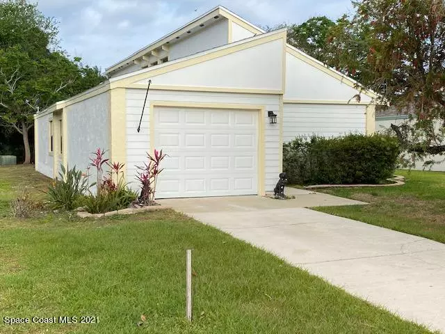 Melbourne, FL 32940,136 Woodside DR