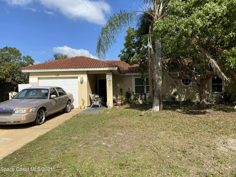 539 Galilean AVE SE, Palm Bay, FL 32909