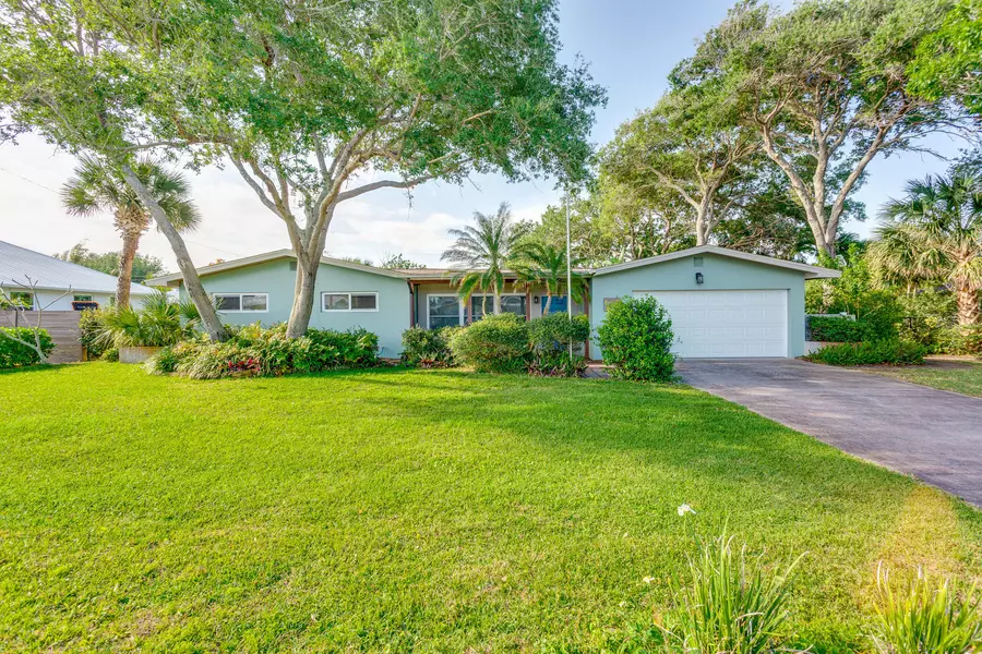 513 Hibiscus TRL, Melbourne Beach, FL 32951