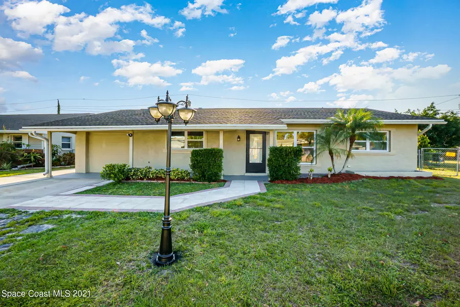 645 Buttonwood DR, Merritt Island, FL 32953