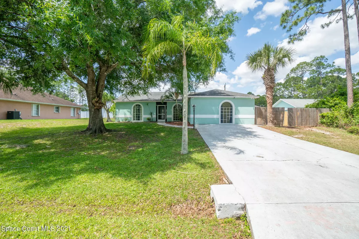 Palm Bay, FL 32909,2630 Diane AVE SE