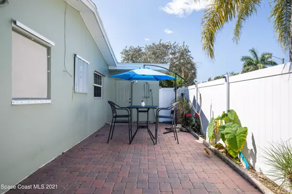 Satellite Beach, FL 32937,450 Rosedale DR