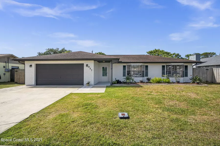 957 Pineland DR, Rockledge, FL 32955