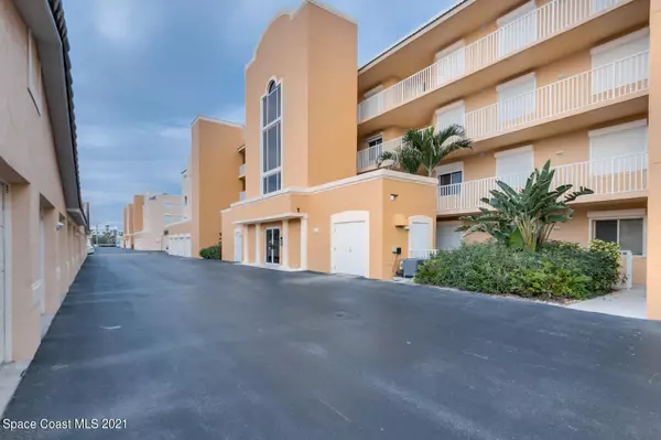 1811 Highway A1a #2405, Indian Harbour Beach, FL 32937