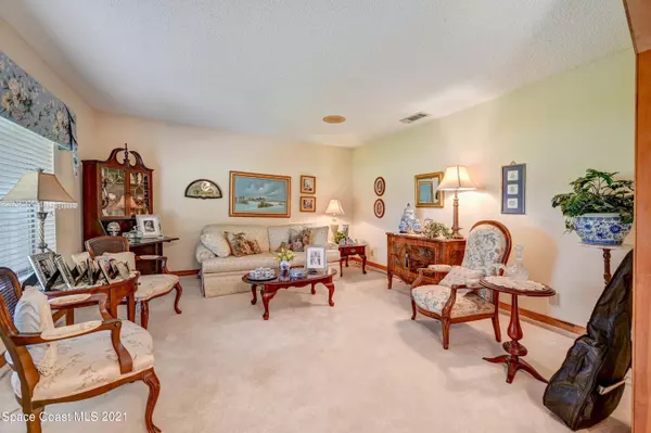 Melbourne, FL 32934,2359 Treetop CT