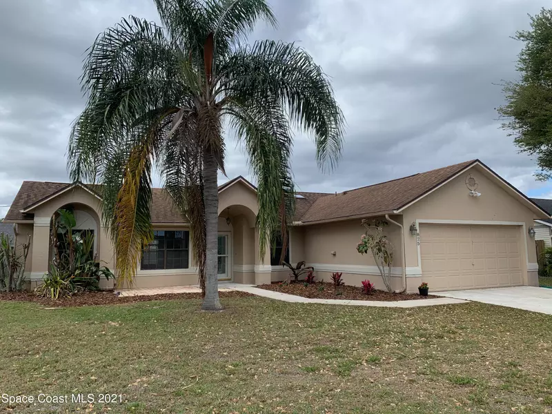 825 Emerald WAY, Rockledge, FL 32955