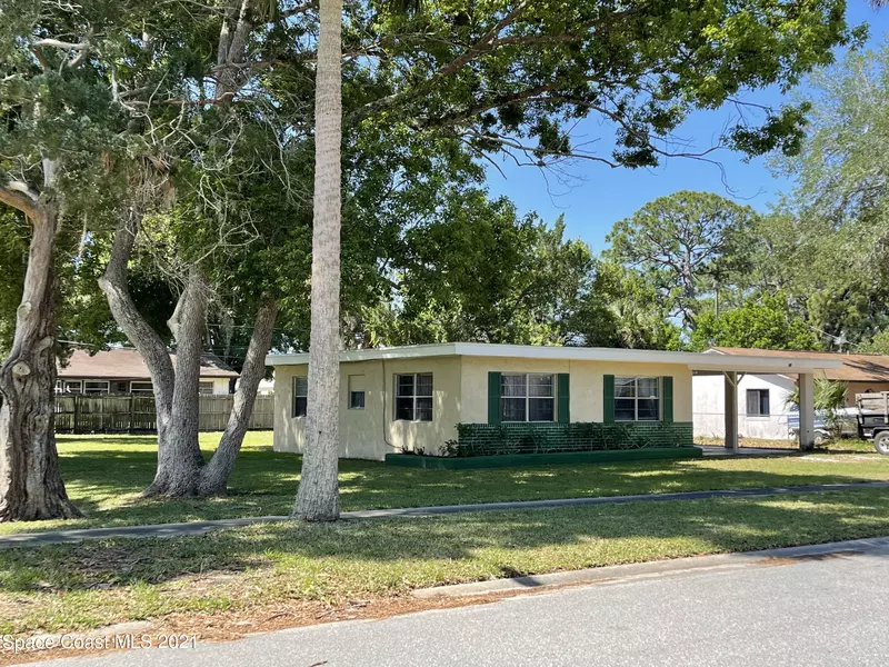 209 Seminole AVE, Titusville, FL 32780