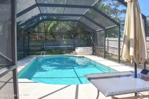 Palm Bay, FL 32907,606 Narragansett ST NE