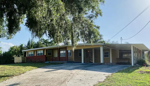 522 Hillcrest AVE, Titusville, FL 32796