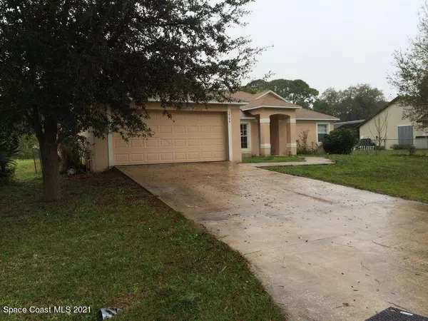 1765 Tharp RD SE, Palm Bay, FL 32909