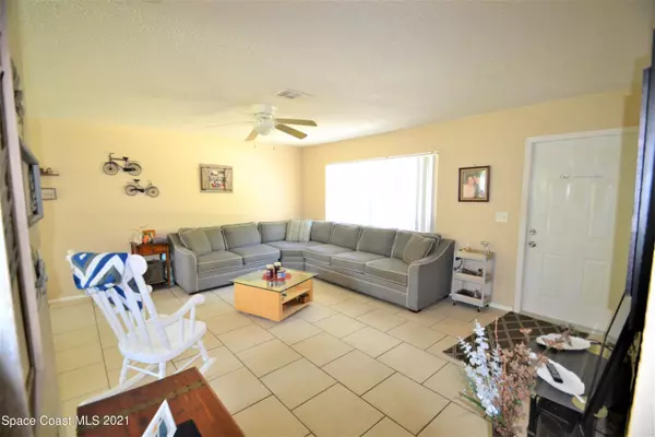 Palm Bay, FL 32907,146 Carmelite AVE NW