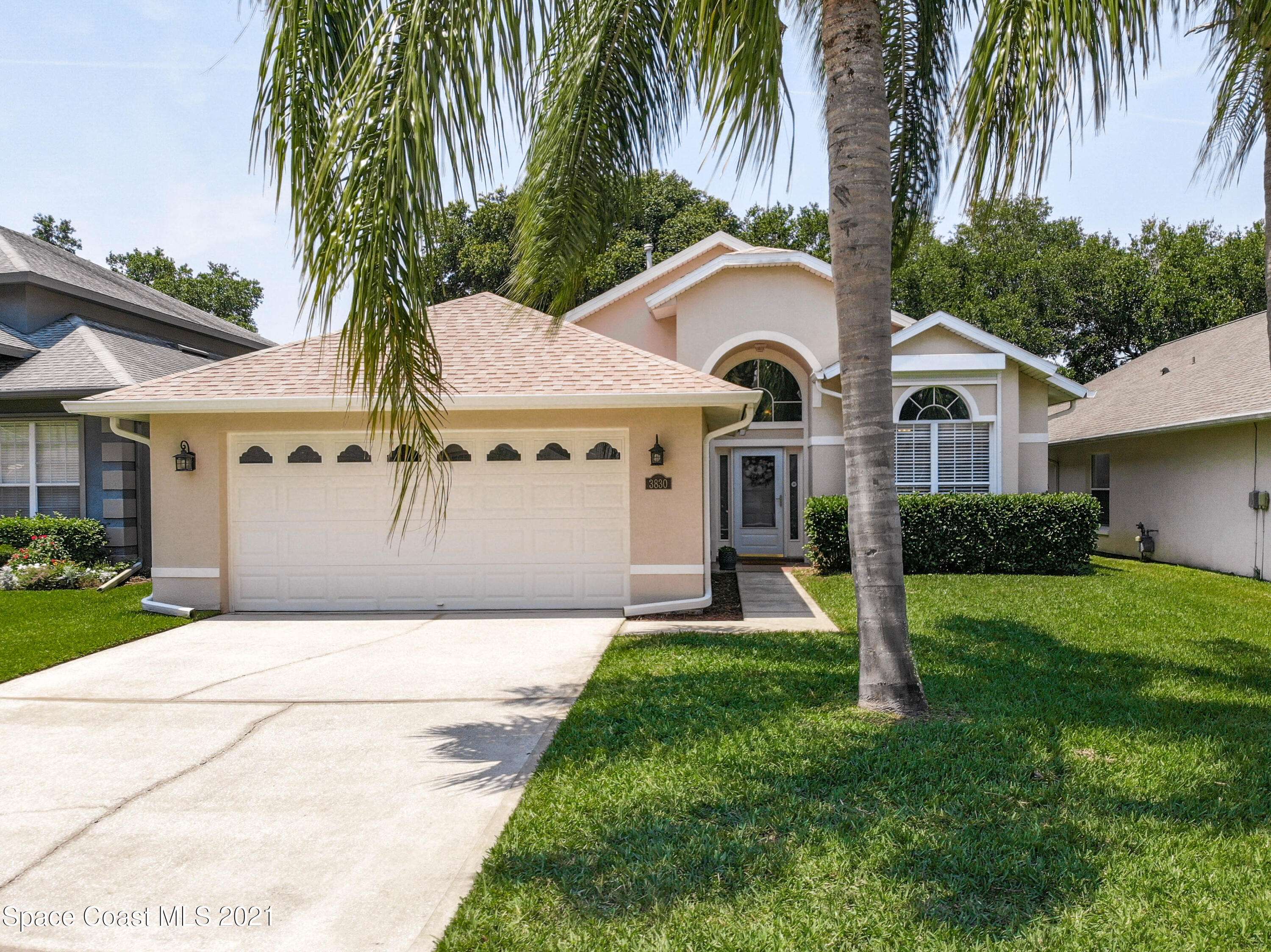 3830 Saint Armens CIR, Melbourne, FL 32934