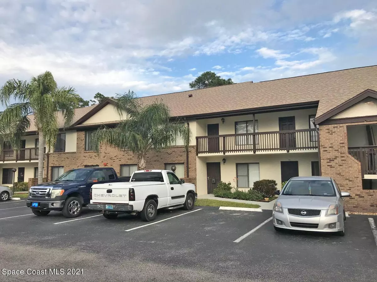 Rockledge, FL 32955,1515 Huntington LN #516