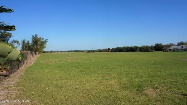 Mims, FL 32754,000000 Dixie Way