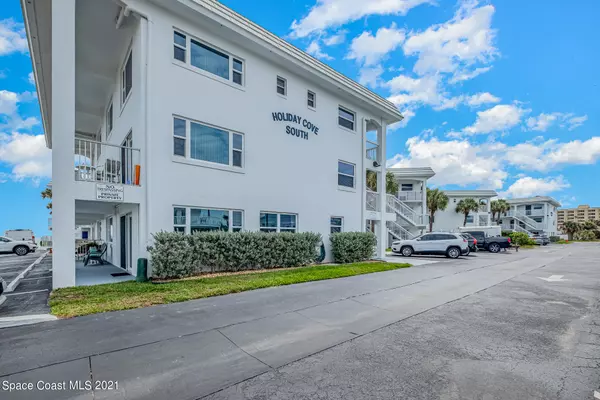 1111 Hill ST #19, New Smyrna Beach, FL 32169