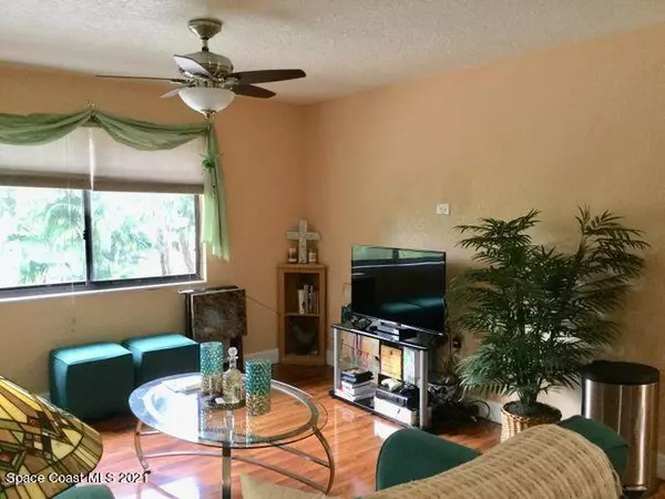 Melbourne, FL 32935,2200 Flower Tree CIR #B